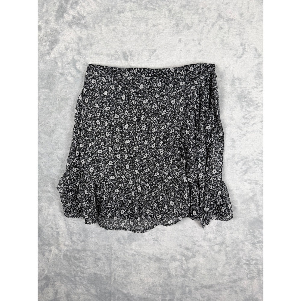 Abercrombie & Fitch Black White Floral Ruffle Wrap Mini Skirt Womens Medium